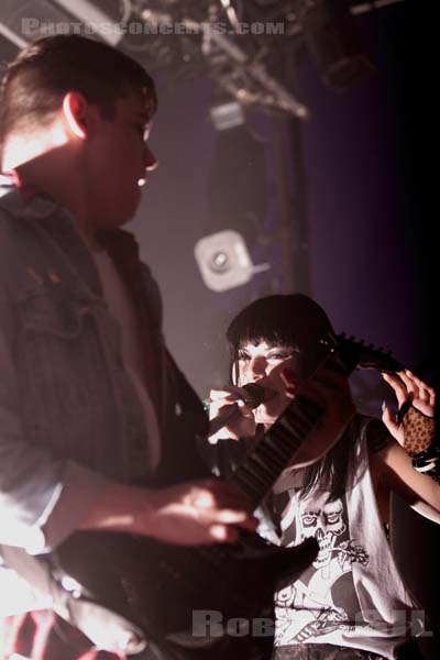 SLEIGH BELLS - 2012-03-05 - PARIS - La Machine (du Moulin Rouge) - 